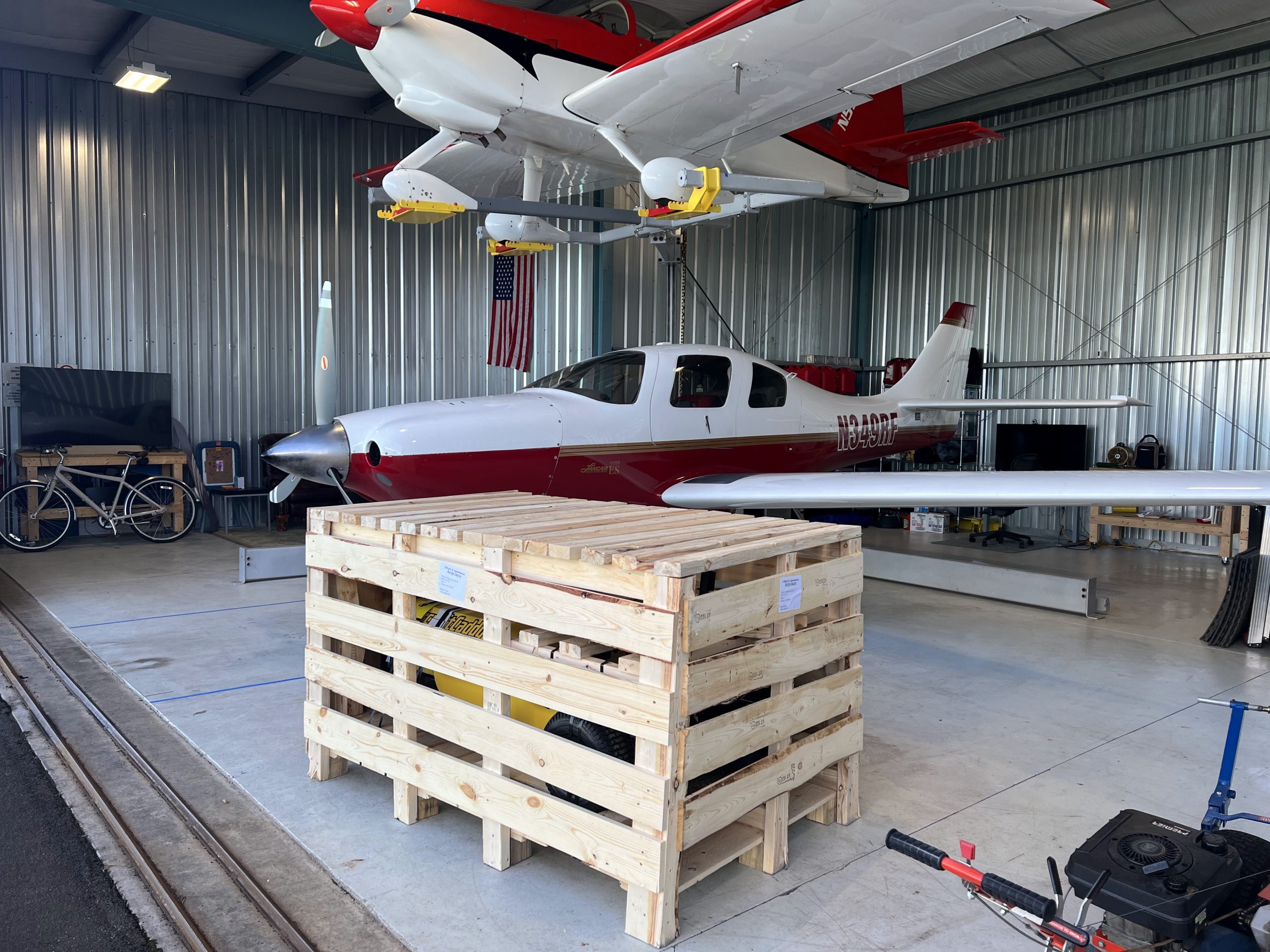 AircraftCaddy in Delivery Crate