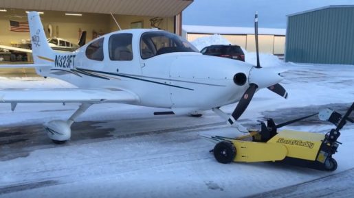 Video: AircraftCaddy Maneuvers Seamlessly on Snow & Ice