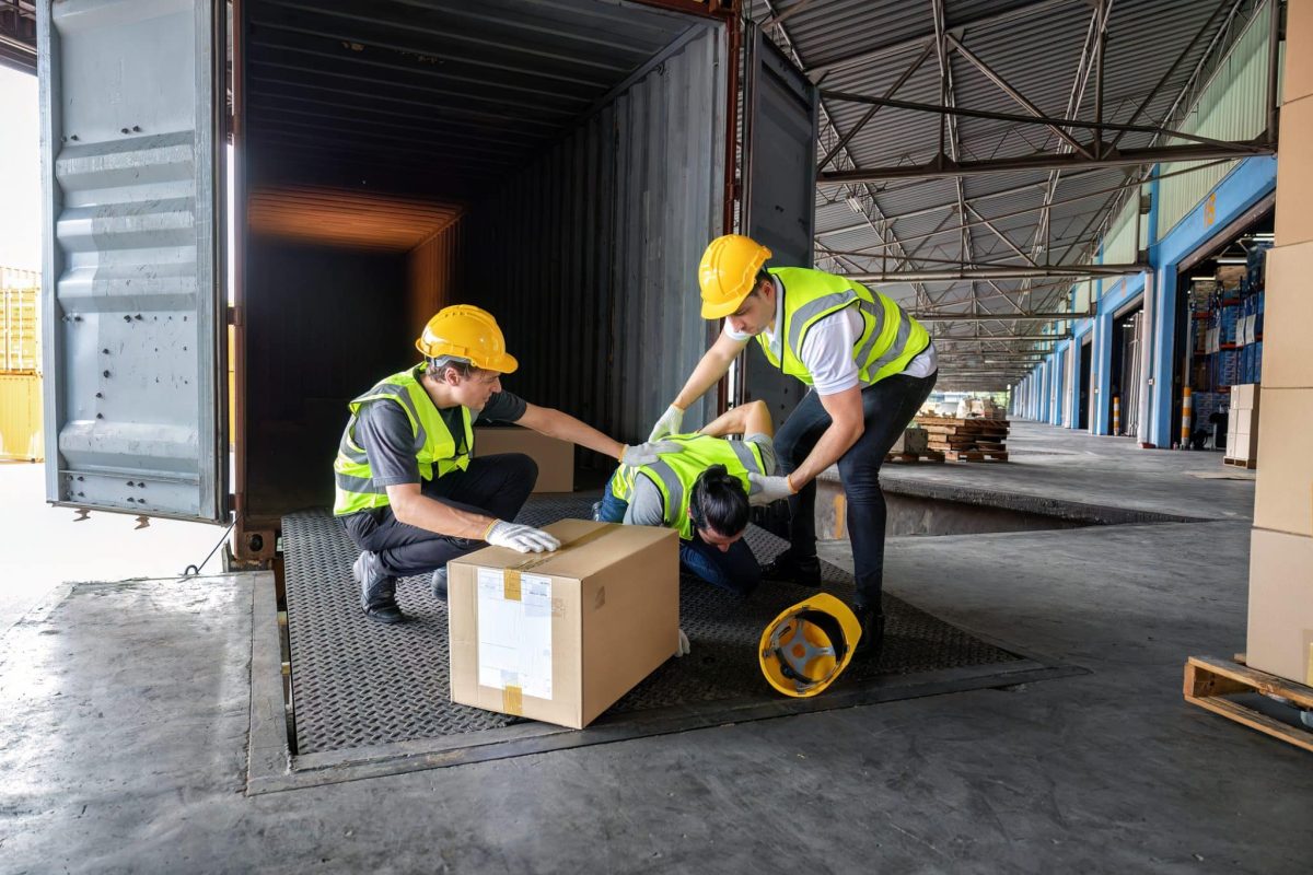 5 Safety Issues Our Trailer Dolly Helps Warehouse Yards Avoid